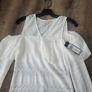 Elegant White Lace Women Top